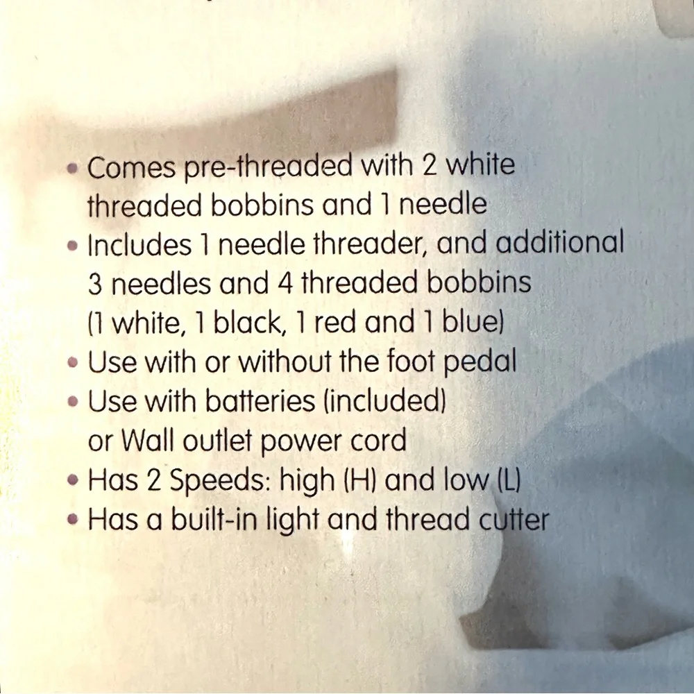 Mini Sewing Machine - Picture 8 of 8